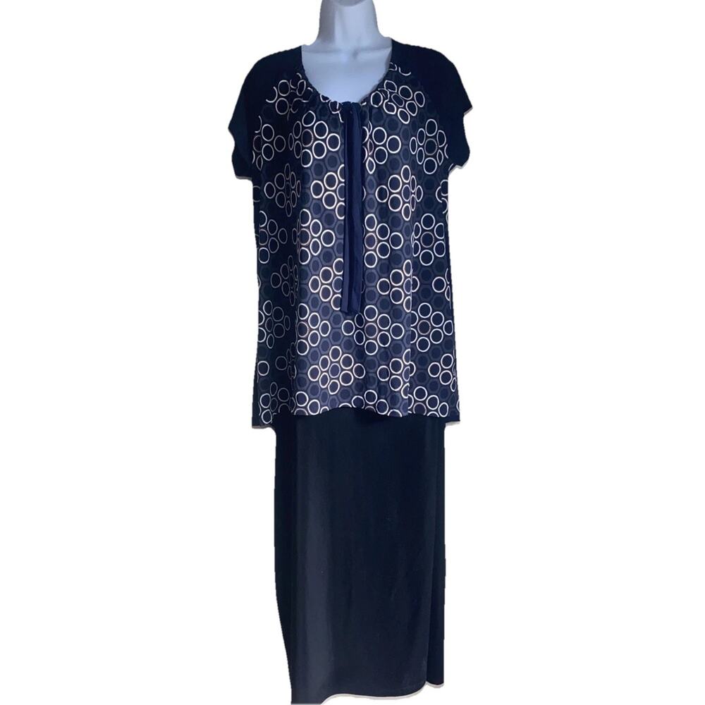 Liz McCoy Women’s Plus 2X Boho Stretchy Romantic Circle Print Tie Front Blouse
